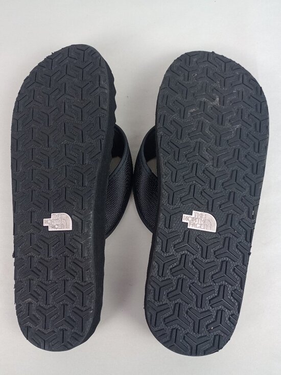 The North Face Mens 12 Black Lightweight Tri-lug Outsole Base Camp Flip Flops II main image 6